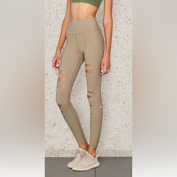 ALO Yoga Pants - Alo Warrior Leggings